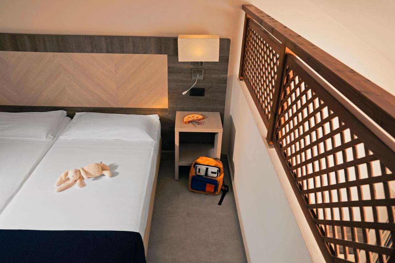 Hotel Tui Magic Life Calabria Pizzo  Esterno foto