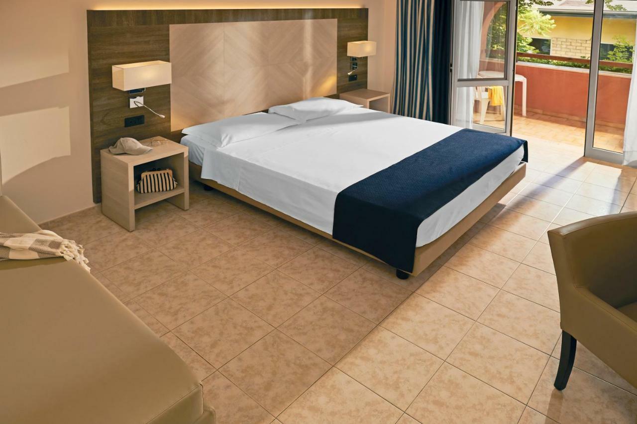 Hotel Tui Magic Life Calabria Pizzo  Esterno foto
