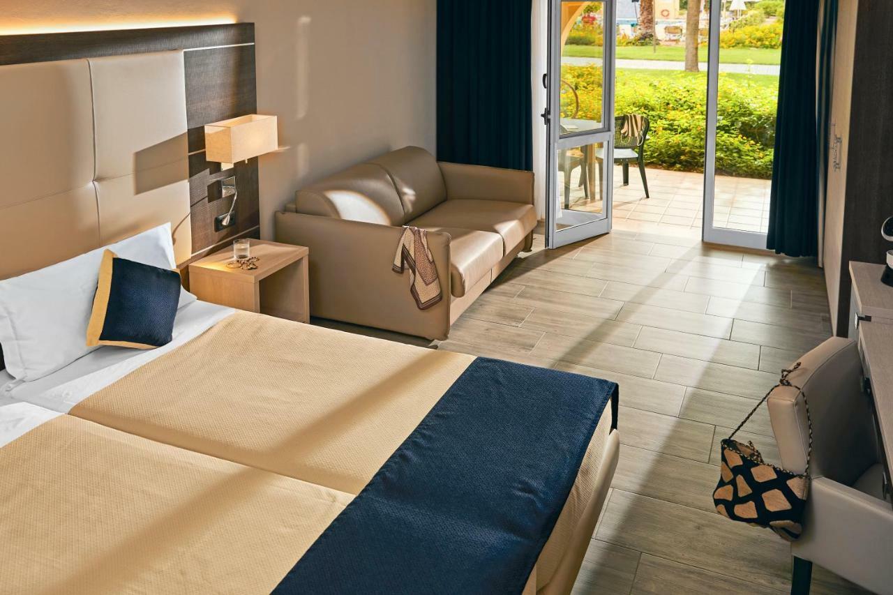 Hotel Tui Magic Life Calabria Pizzo  Esterno foto